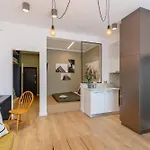 Bright 1br Near Calea Victoriei Apartamento *