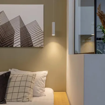 Daire Bright 1br Near Calea Victoriei *