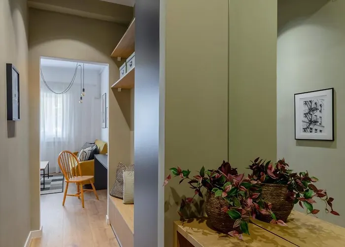 公寓 Bright 1br Near Calea Victoriei 布加勒斯特