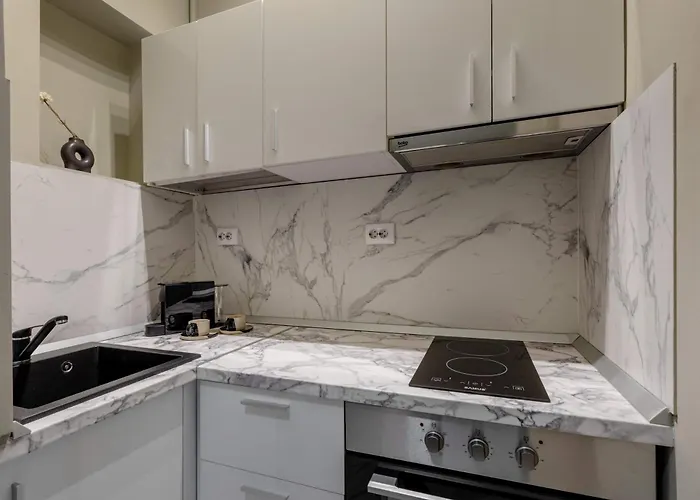 Bright 1br Near Calea Victoriei 布加勒斯特