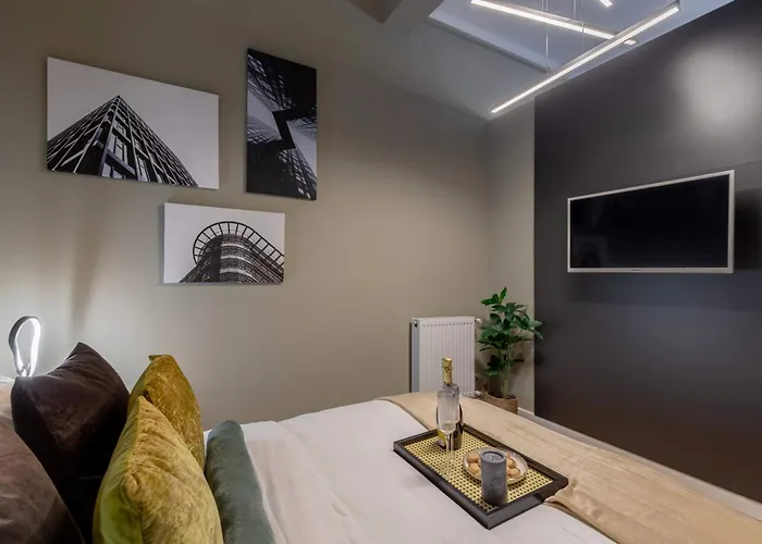 Apartment Bright 1br Near Calea Victoriei *