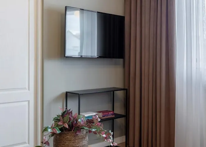 Bright 1br Near Calea Victoriei *